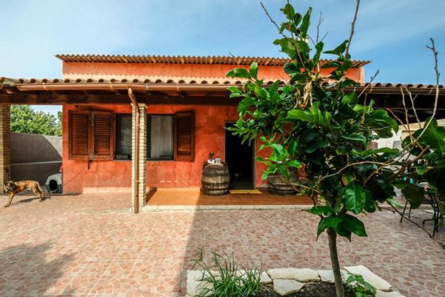 Sìnnai La Siesta Bed & Breakfast エクステリア 写真